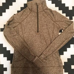 🍋 lululemon pleated back half zip green